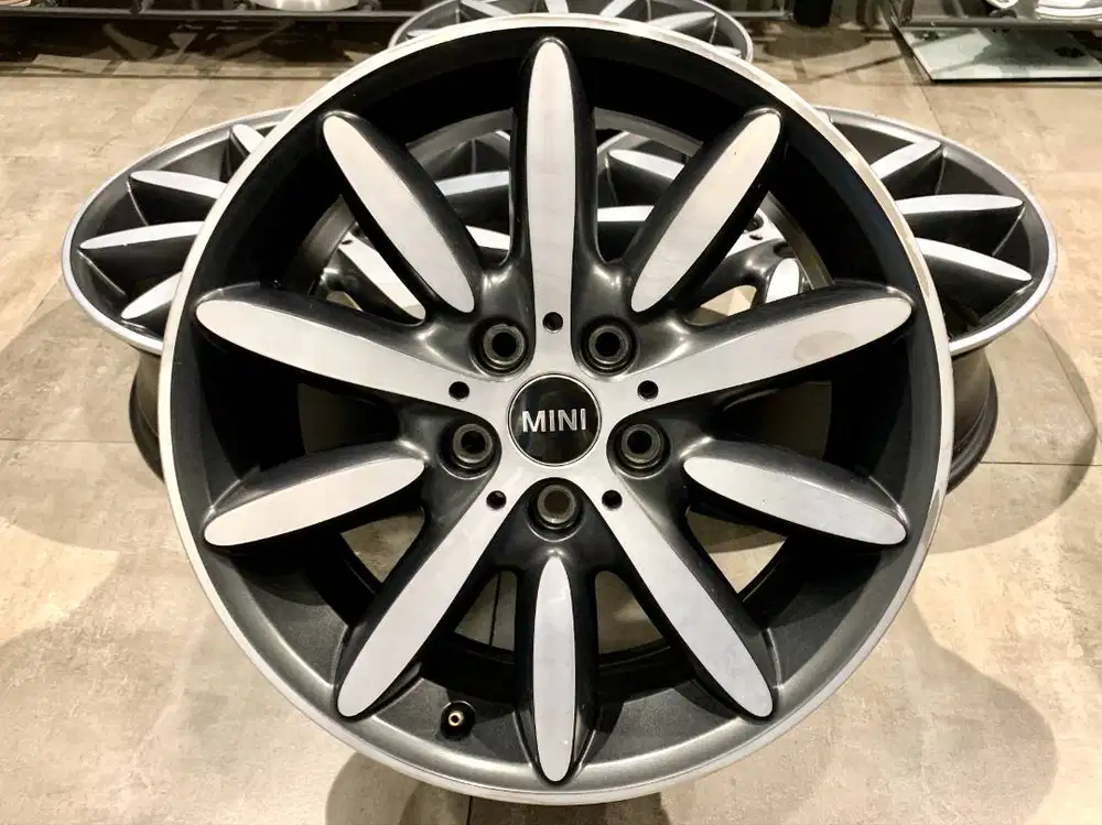 Velg OEM Mini Cooper F55 F56 Propeller Spoke, R-17, Lebar 7, PCD 5x112