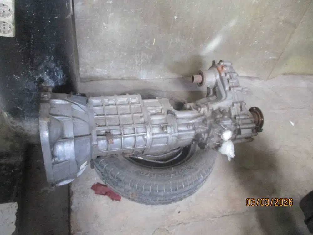 Tranmisi Ford Ranger (MT)