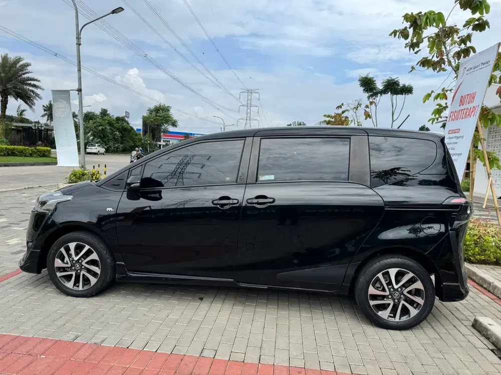 Toyota Sienta 2019 Bensin