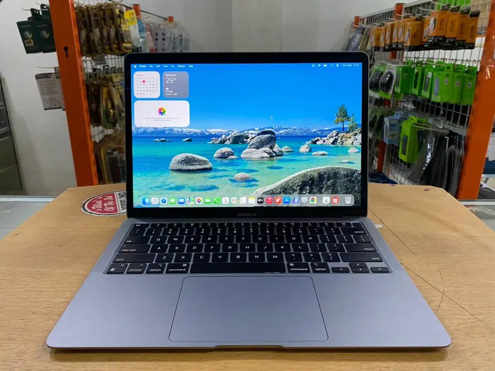Macbook Air Apple M1 2020 13 Retina Ram 16GB SSD 256GB Super Mulus