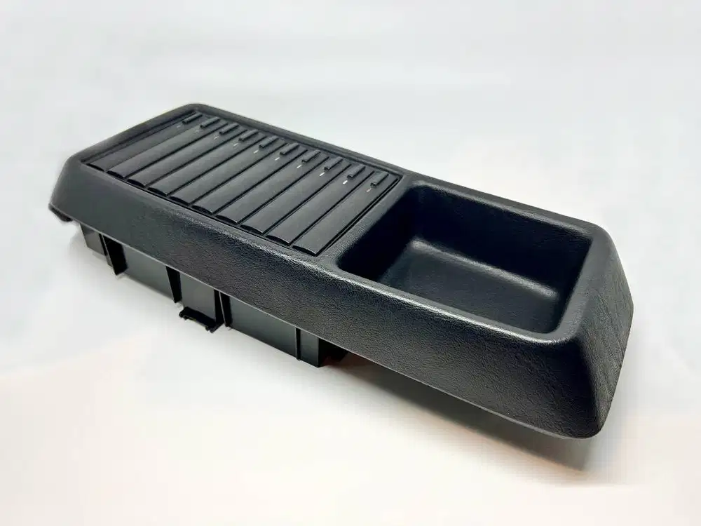 Cassette Box Console Tengah Mercedes Benz W124 (NOS)