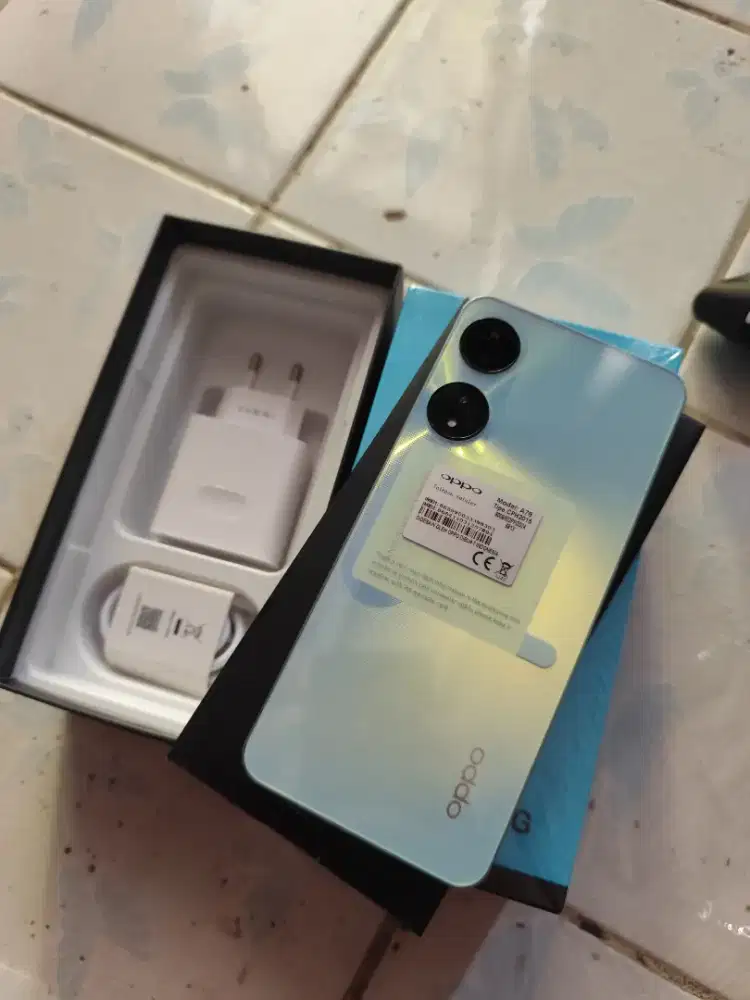 Oppo a78 5g 8/256 baru