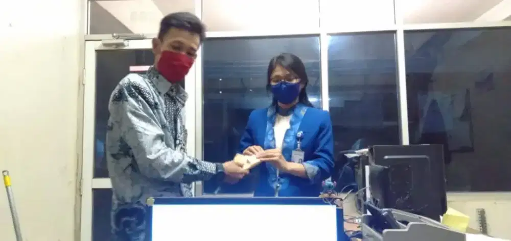 Cari kerja di bagian jasa