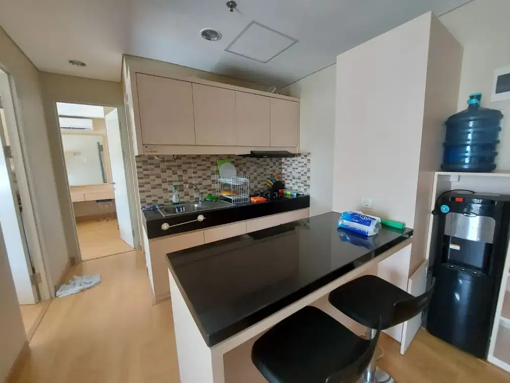 Disewakan Apartemen Trivium Terrace 2 Bedroom Full Furnished Dekat Kawasan Industri