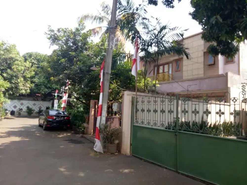 Rumah Cluster 2 Lantai Halaman Luas Ada Kolam Renang Di BatuAmpar