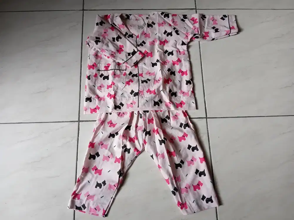 Piyama Anak Pink