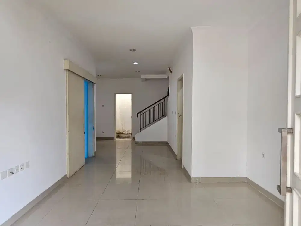 Turun Harga 3 ke 2 M Dijual Rmh Faraday Luas Banget LT 7X15 ( 105 M2 )