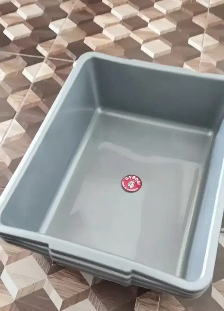 Baskom Plastik Kotak, Litter Box, Bak Segi