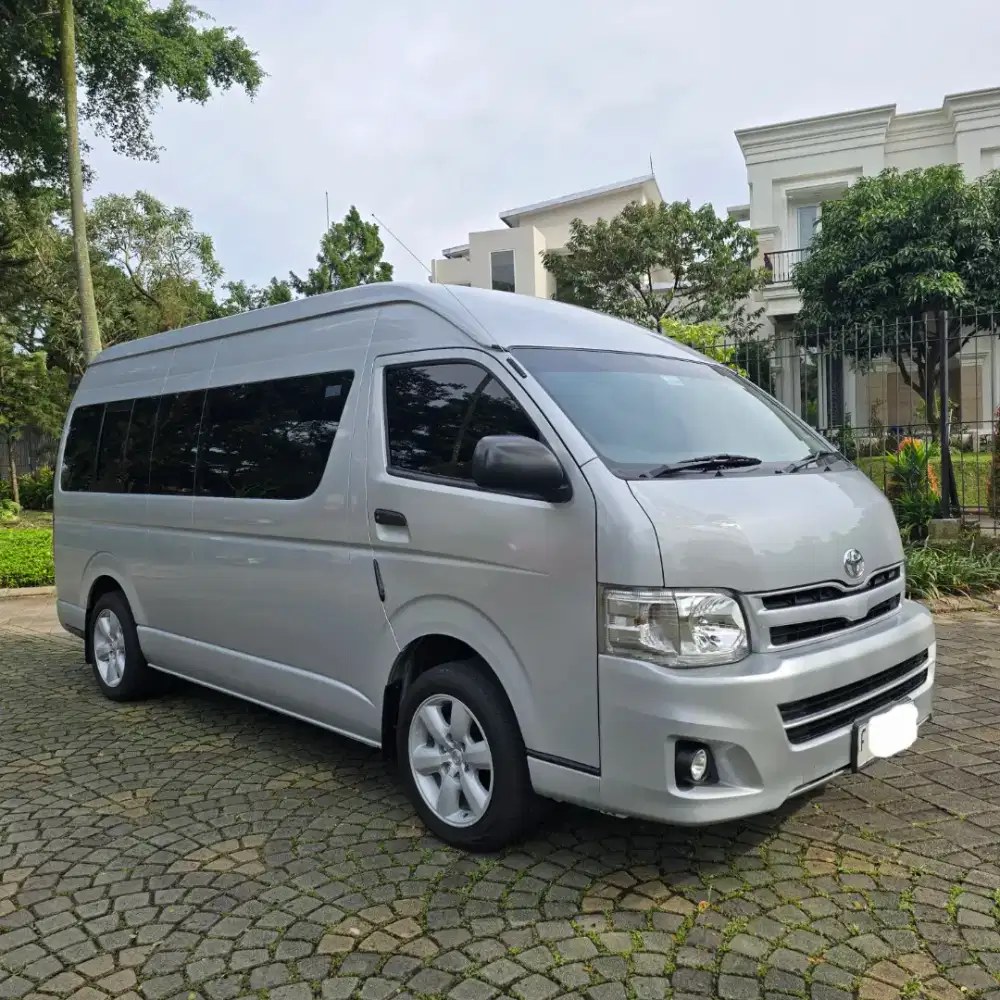 [Low km 30 rb] Toyota Hiace commuter mt manual th 2012