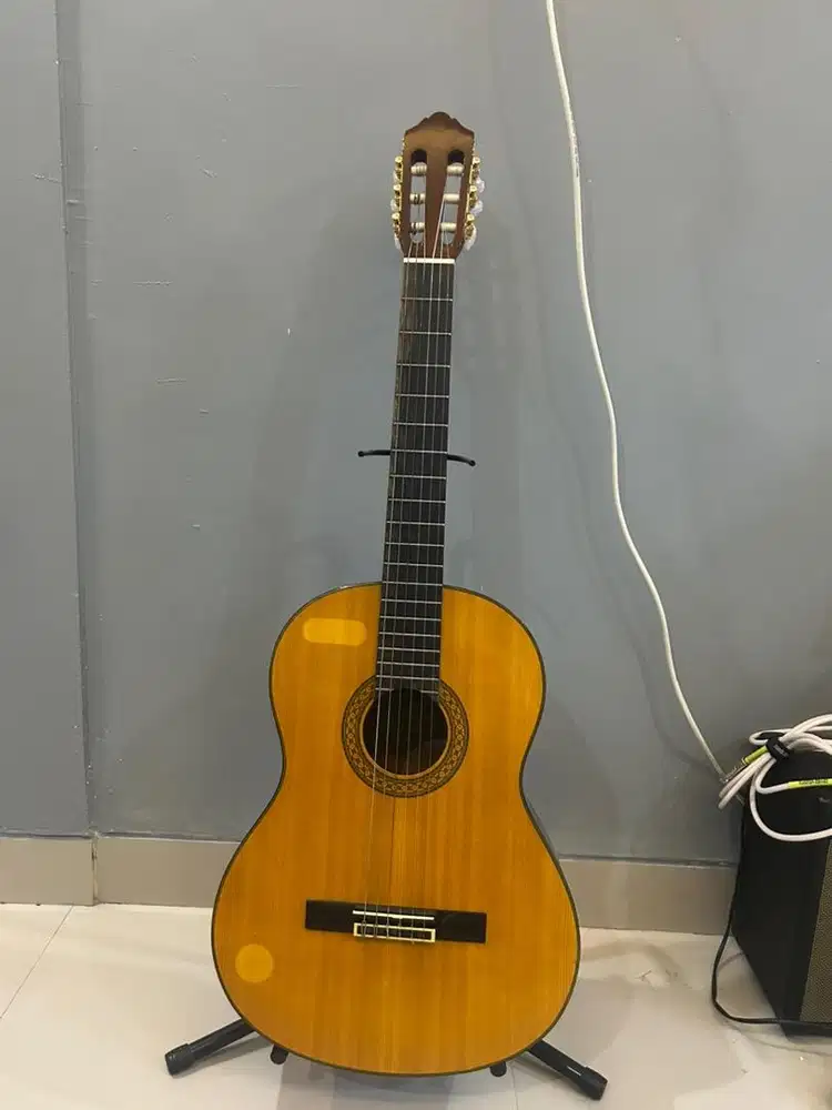 gitar klasik yamaha c390