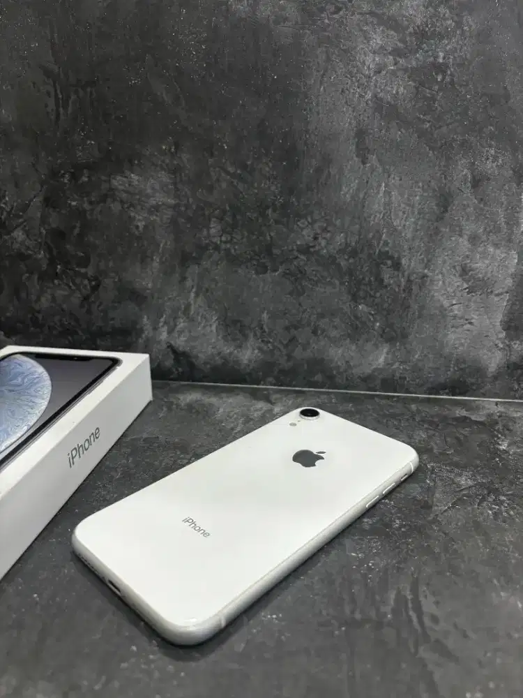 iPhone xr 128gb inter fullset nominus