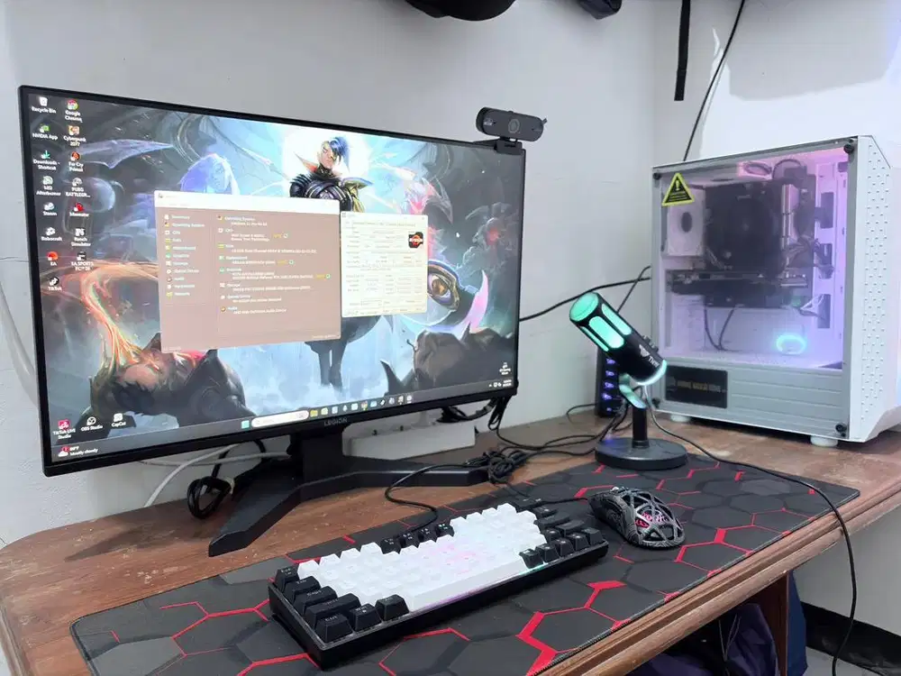 [NEGO] Dijual PC Gaming + Monitor 27” inch + UPS + 1Set Alat Streaming