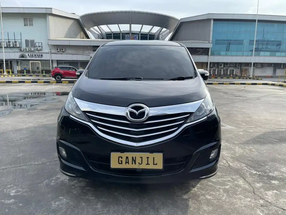 Mazda Biante 2017 Skyaktif Hitam