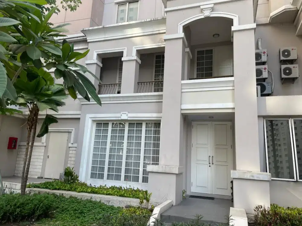 DIJUAL MURAH! APARTEMEN WATERPLACE MANSION GARDEN 2 LANTAI HADAP POOL. HARGA UNDERMARKET TERMURAAAH