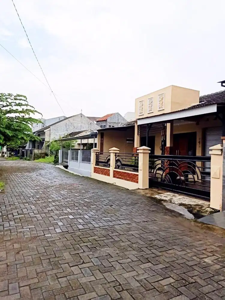 DIJUAL RUMAH DI GRAHA PRASETYA PEDALANGAN BANYUMANIK SEMARANG