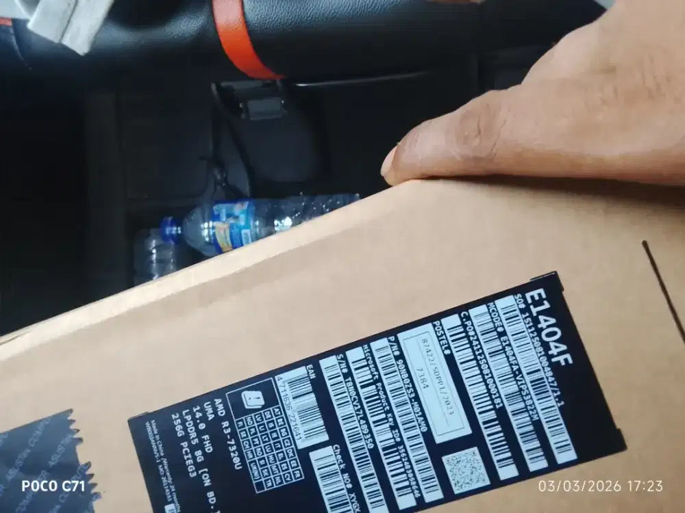 Asus Vivobook Go 14 E1404FA RYZEN 3 7320 8GB/256GB W11