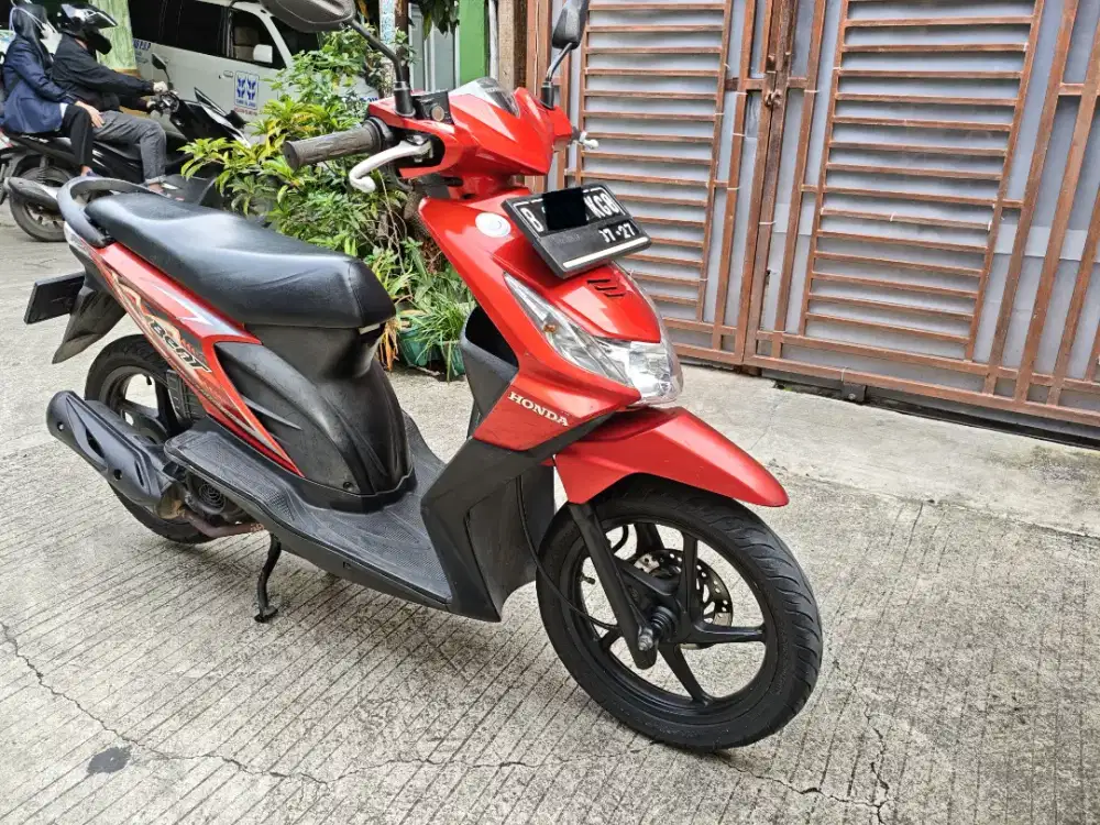 Honda Beat karbu tahun 2012