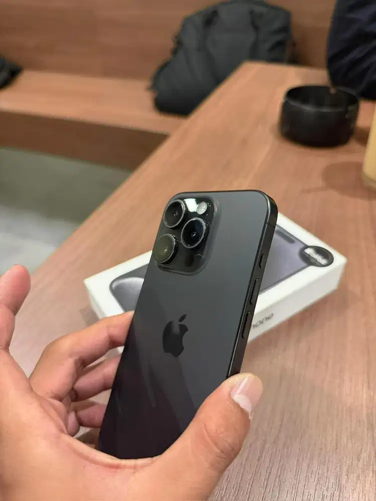 iPhone 15 Pro 128 Blibli