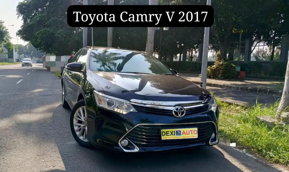 (KM50000)TOYOTA CAMRY 2.5 V NIK 2017 ISTIMEWA KM RENDAH