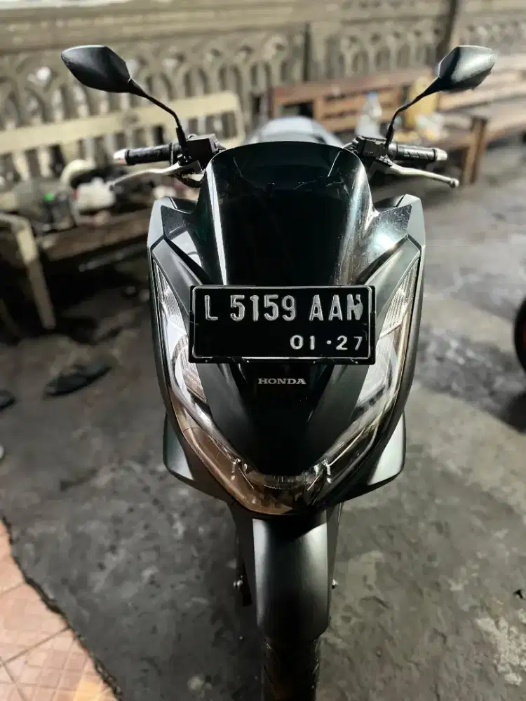 Dijual PCX 160 tahun 2021 pemakaian 2022