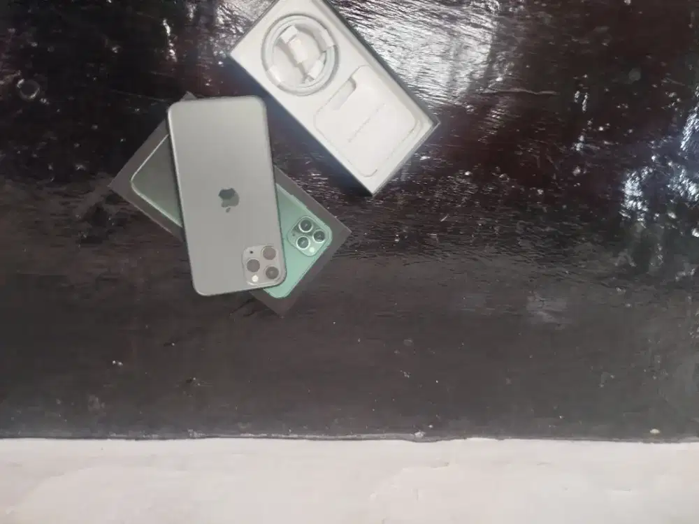 iPhone 11 pro 256gb Made in baru