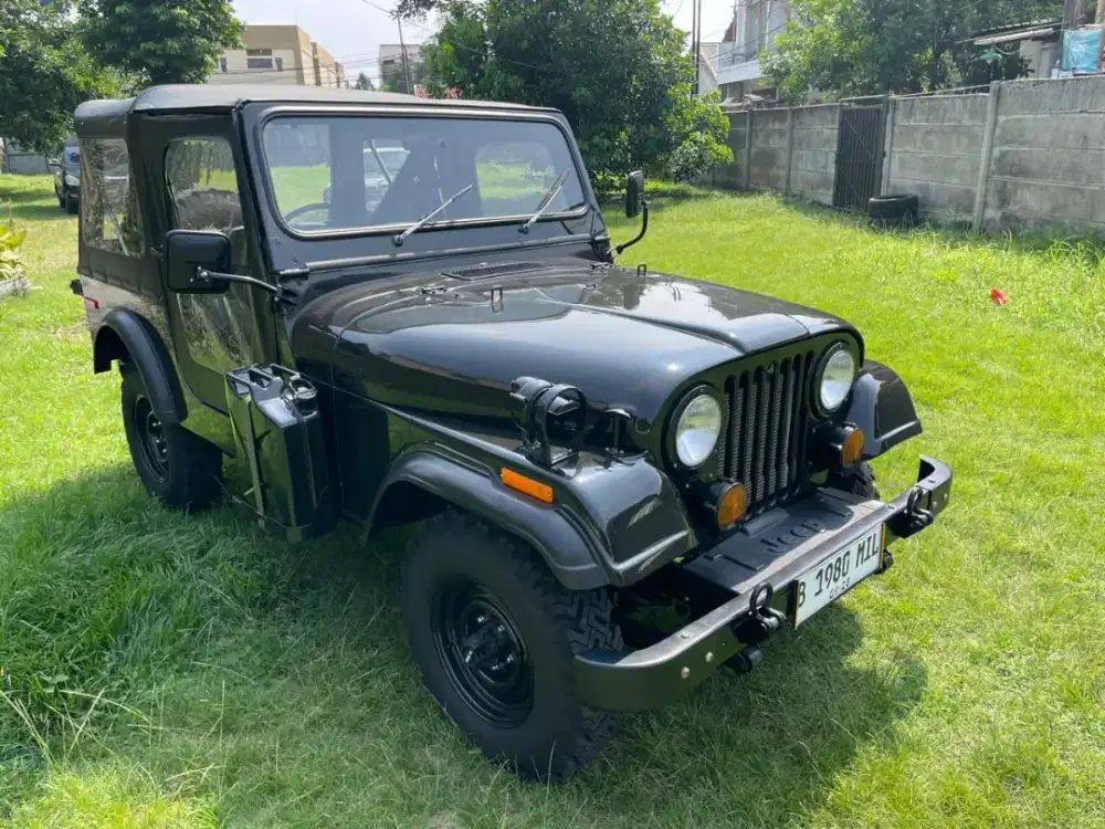 Di jual CJ 7 versi militer 1980