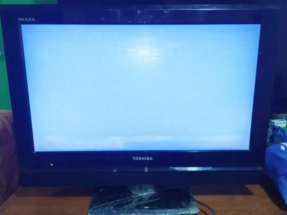 Television Toshiba bekas minus