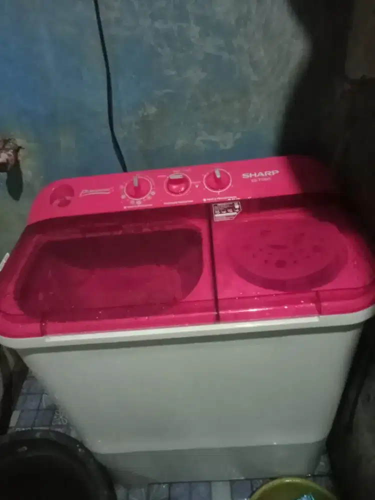 Mesin cuci Sharp