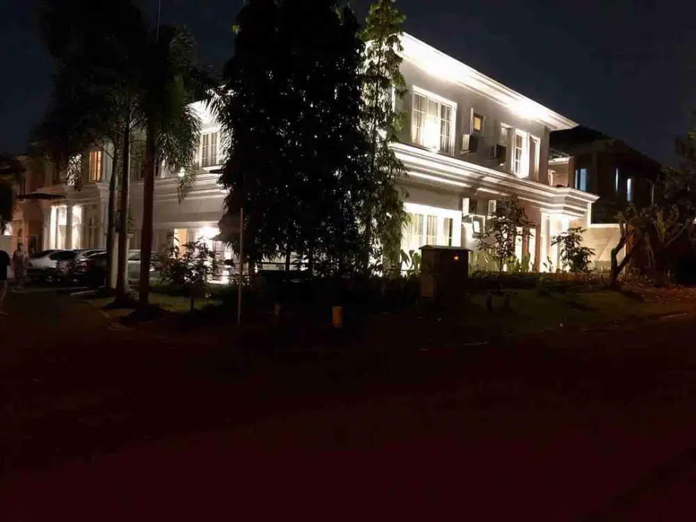 Dijual Rumah Mewah Siap Huni di BSD City