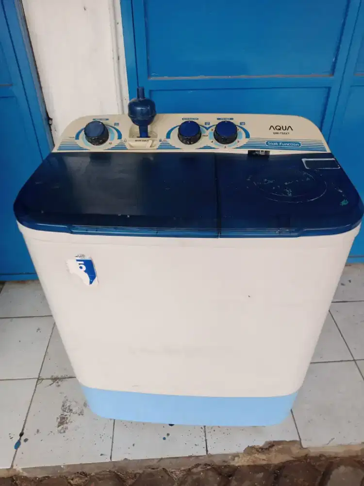 MESIN CUCI 7,5kG ( AQUA )