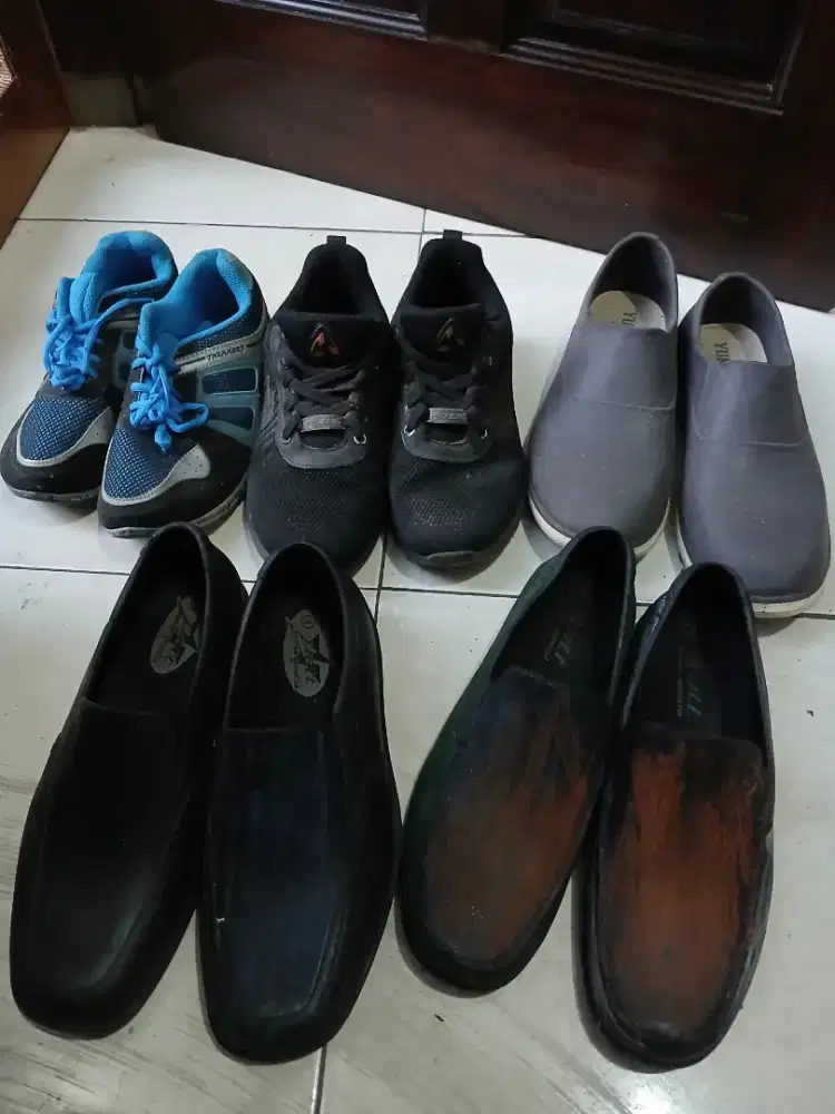 5 pasang sepatu GRATIS