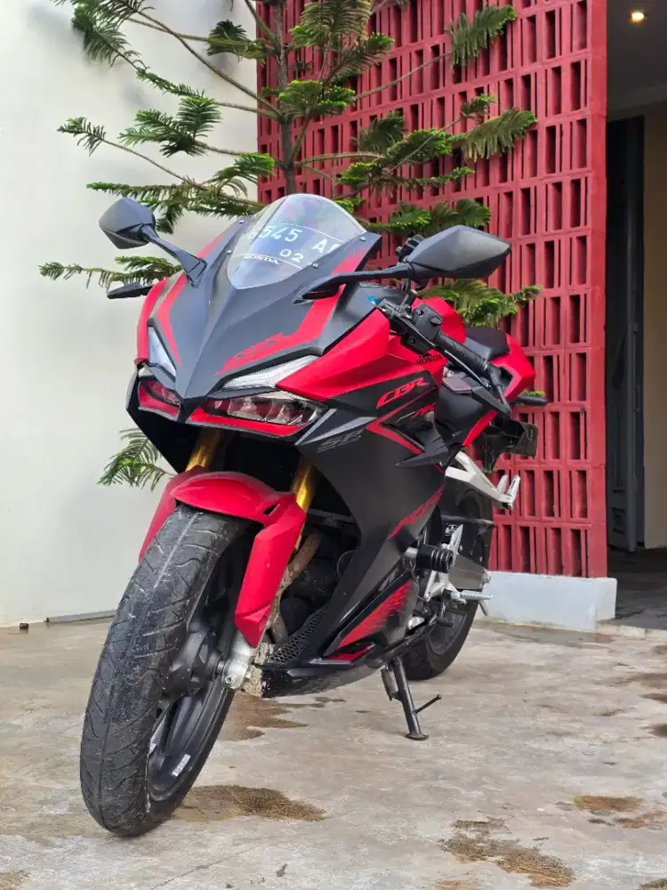 CBR 250RR ABS QS TYPE TERTINGGI - GAS BUAT TOURING MUDIK