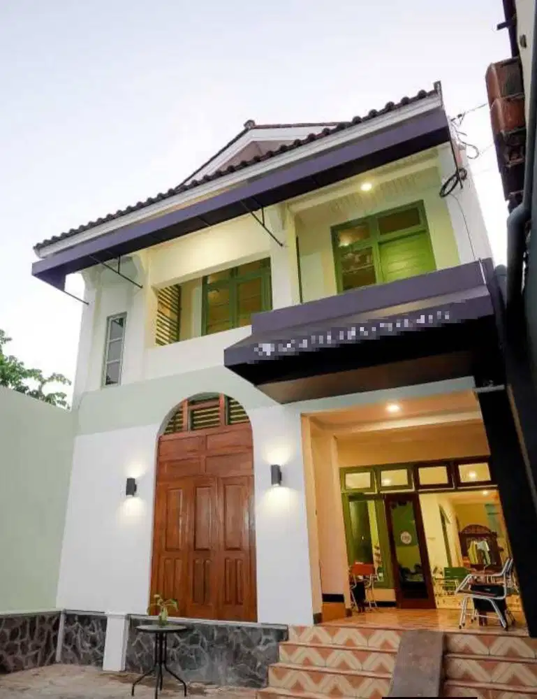 Coffee Shop dan Homestay Strategis di Mantrijeron