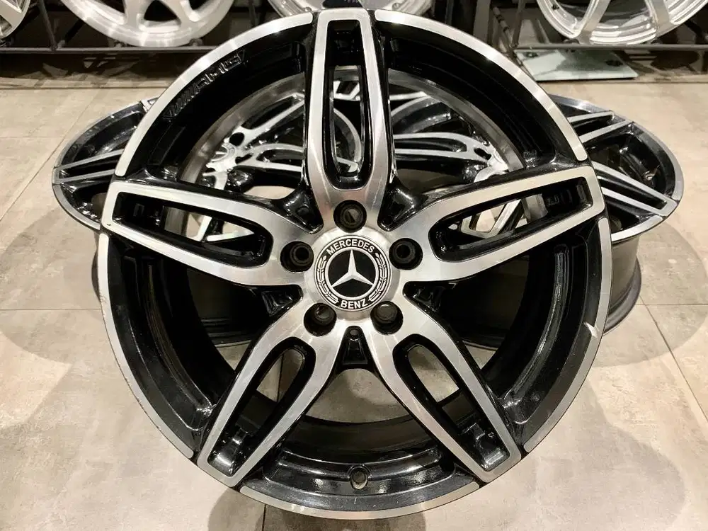 Velg OEM Mercedes Benz A Class W176 AMG, R-18, Lebar 7.5, PCD 5x112