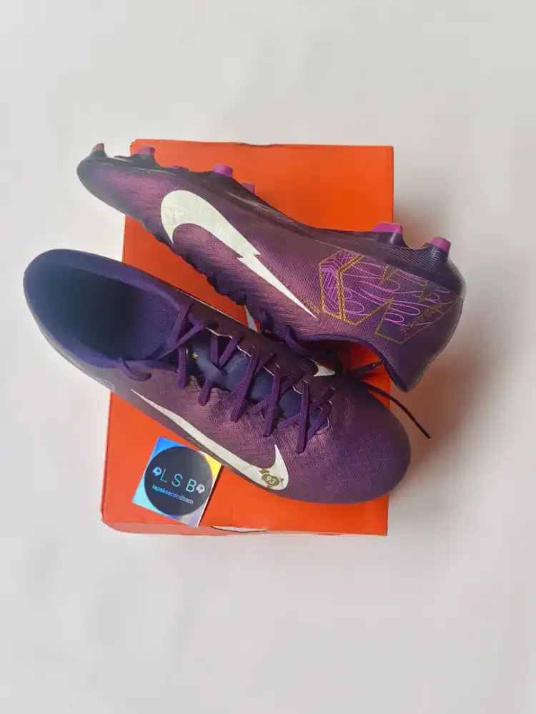 sepatu bola nike mercurial zoom vapor 16 academy km fg