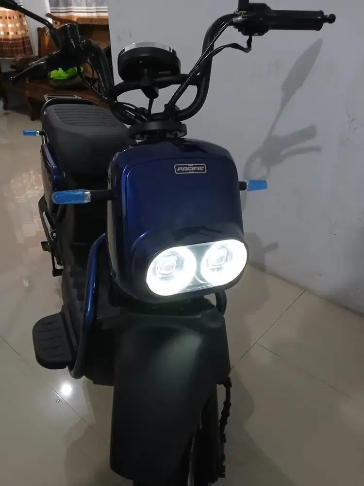 Dijual Sepeda Listrik Pasific Magenta Pro Kondisi Baru dan Siap Pakai