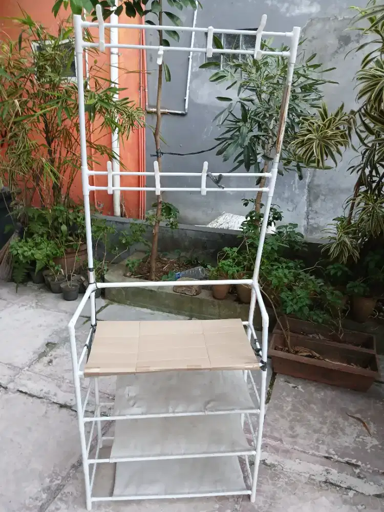 Rak Sepatu + Gantungan Baju GRATIS