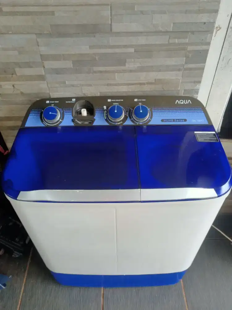Mesin cuci aqua 7kg
