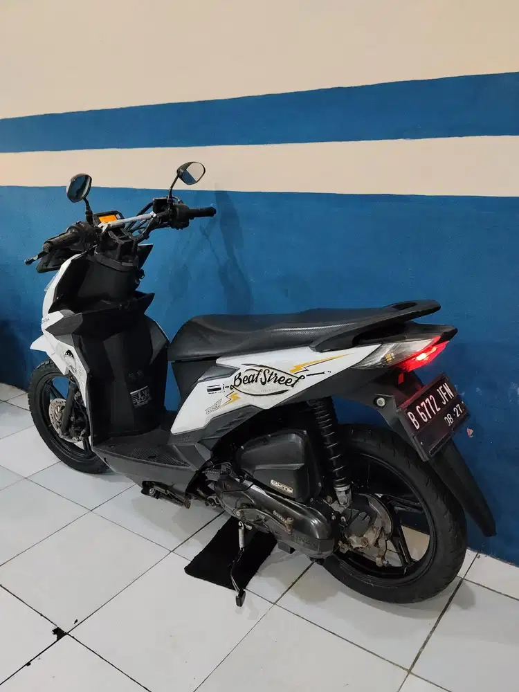 For sale Honda beat street 2018 siap pakai