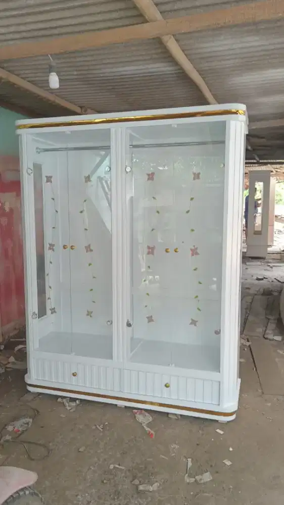 Lemari Pakaian Gamis Full Gantung 4 Pintu Premium
