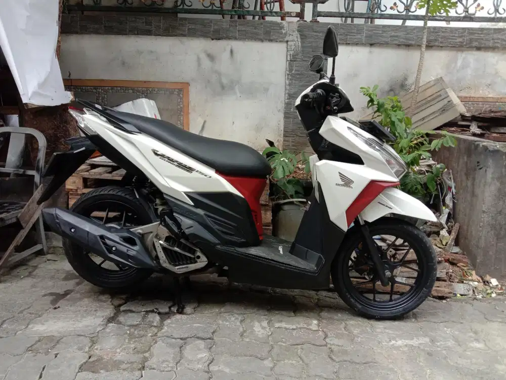Honda Vario 150 LED tahun 2016.
