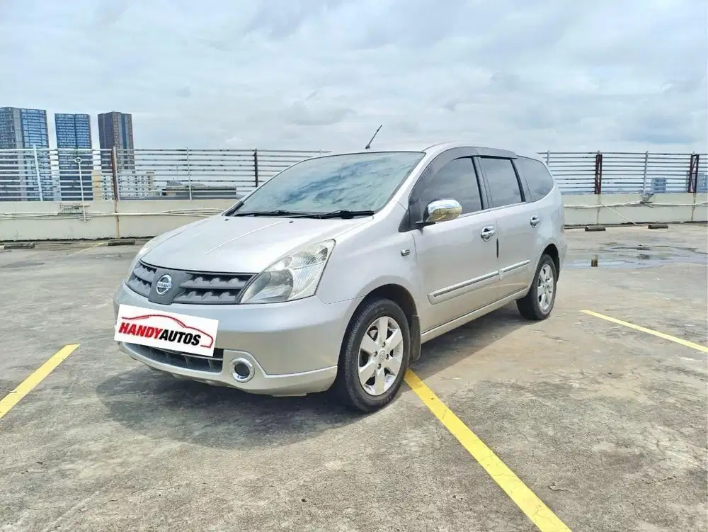 Nissan Grand Livina XV Tahun 2010 Automatic Abu abu Metalik