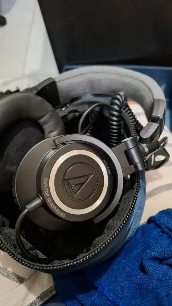 Headphone Audio technica ATH M50