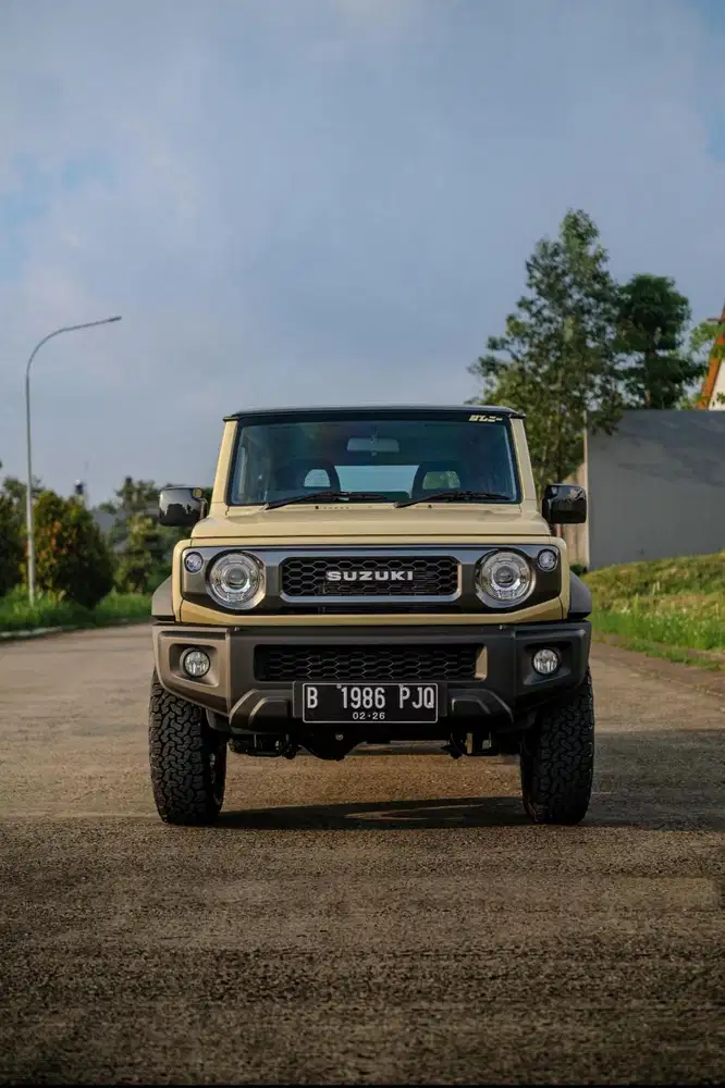 Suzuki Jimny jb74 3 Door Ivory 2 Tone 2021
