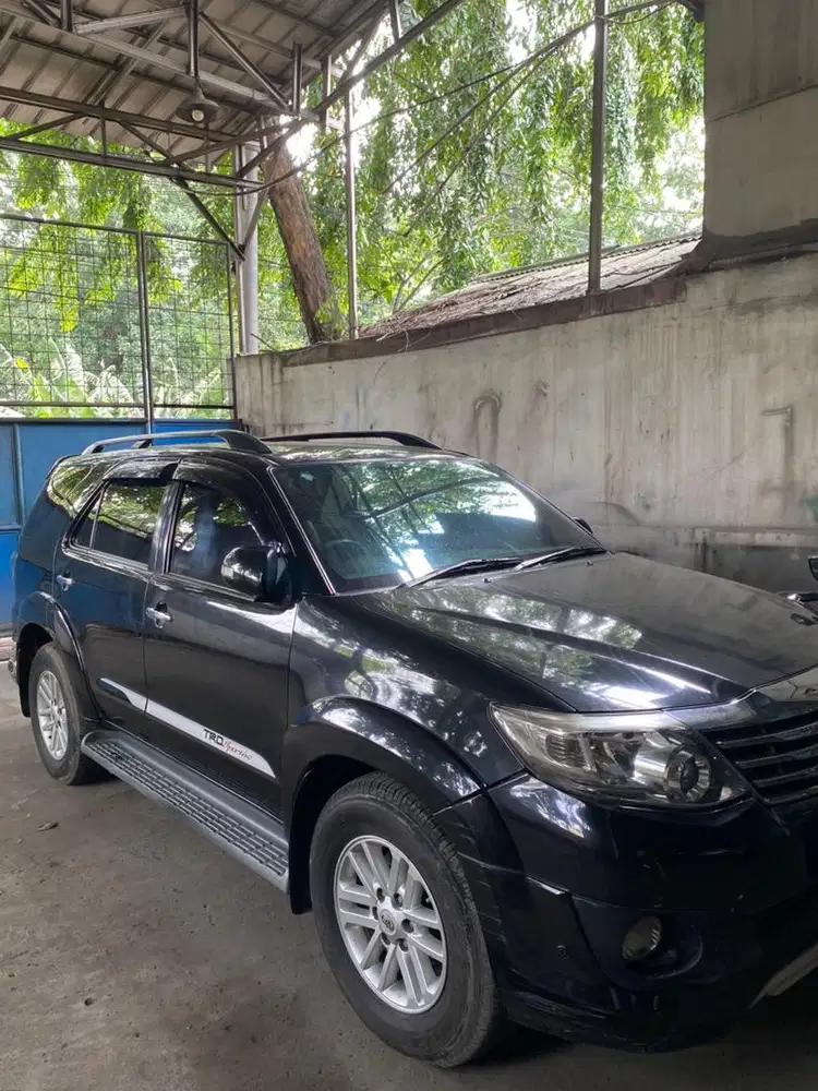 [Jual cepat] Fortuner TRD Sportivo 2012 MT Diesel