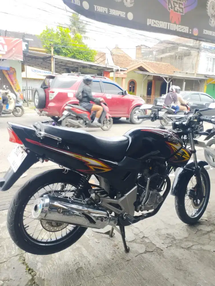 Honda Tiger Lama 2005