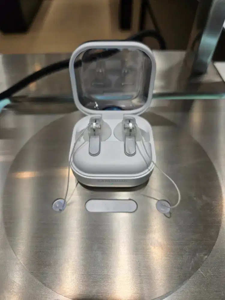 PREORDER SAMSUNG BUDS 4 PRO