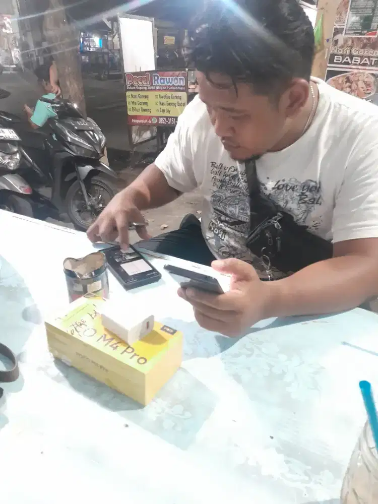 JUAL/BELI HP SURABAYA COD 24JAM