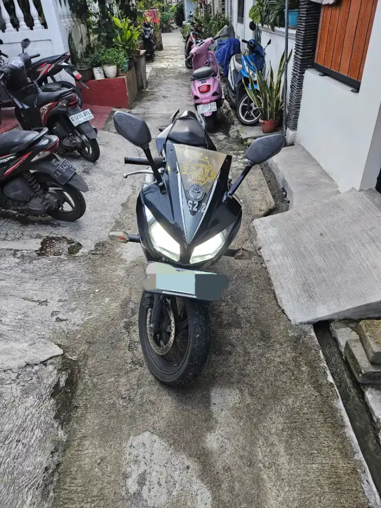 CBR 150 R Tangan Pertama