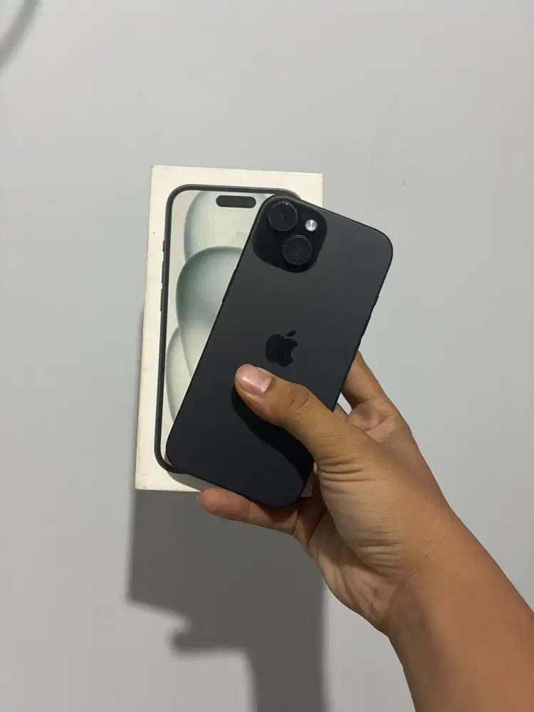 Iphone 15 128gb ibox black garansi on